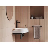 Umyvadlo Ravak Yard 45 C rohové tenkostěnné na konzoli, s otvorem pro baterii, bez přepadu, bílá mat, XJX0E245001