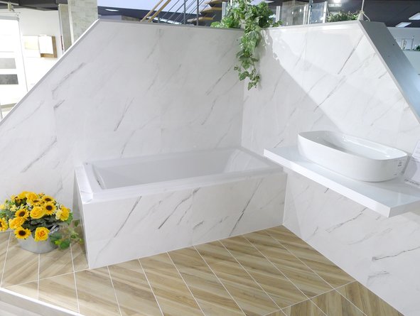 Carrara Chic Carrara Chic