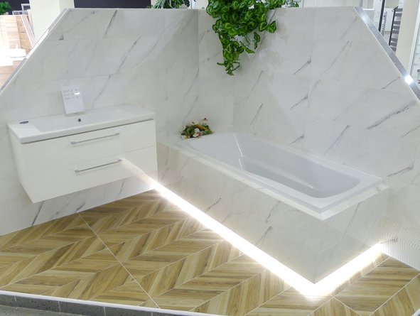 Carrara Chic Carrara Chic