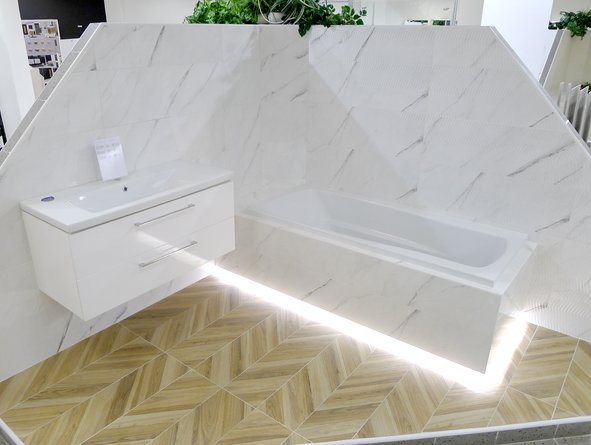 Carrara Chic Carrara Chic