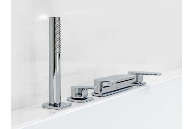 Baterie Ravak Chrome vanová, stojánková Napouštění vodopád 4-otvorová se setem, X070073 Baterie Ravak Chrome vanová, stojánková Napouštění vodopád 4-otvorová se setem, X070073