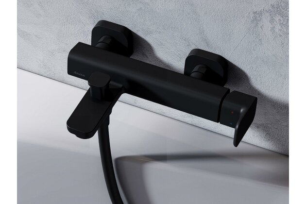 Baterie Ravak 10° Free vanová nástěnná, bez sprchového setu, černá, X070152 Baterie Ravak 10° Free vanová nástěnná, bez sprchového setu, černá, X070152