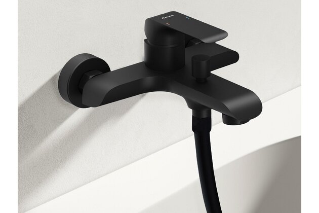 Baterie Ravak Flat vanová nástěnná baterie, bez sprchového setu, černá, X070175 Baterie Ravak Flat vanová nástěnná baterie, bez sprchového setu, černá, X070175